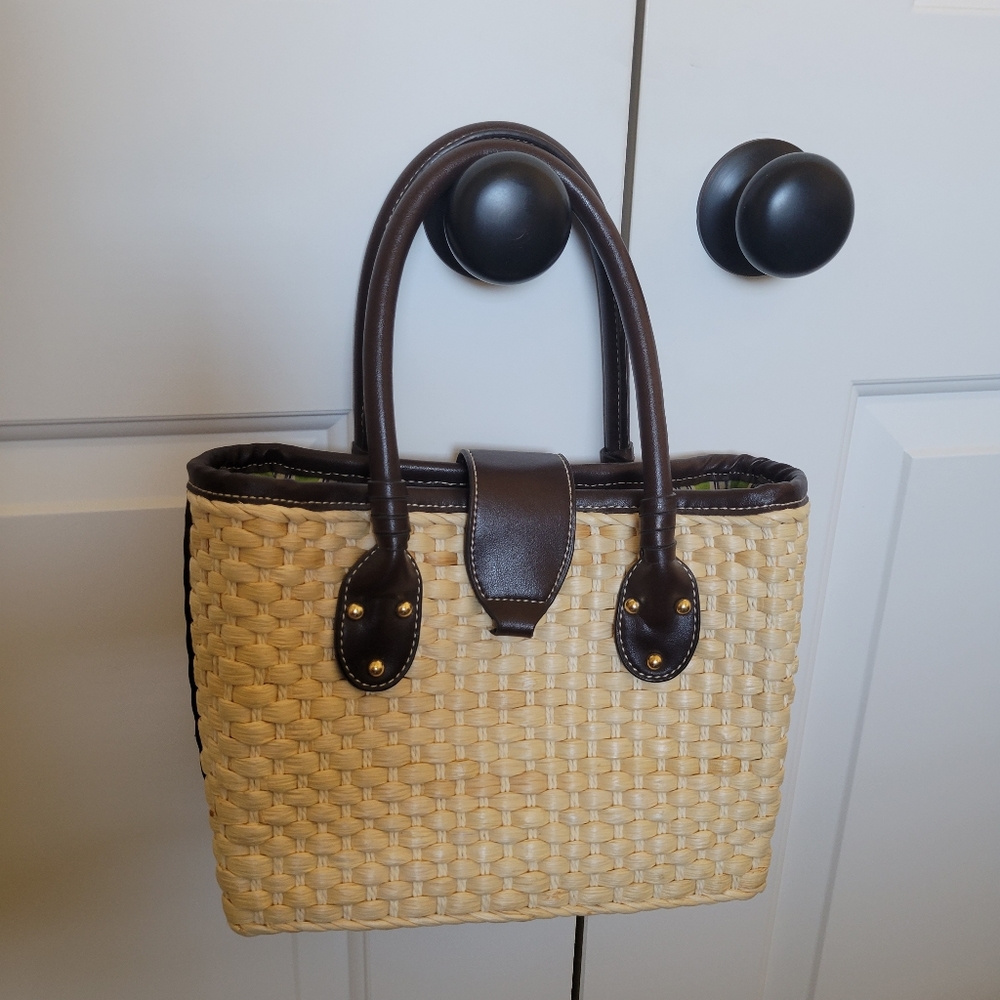 Vintage wicker purse